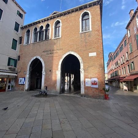 Esclusivo Appartamento A Rialto Venice Exterior photo
